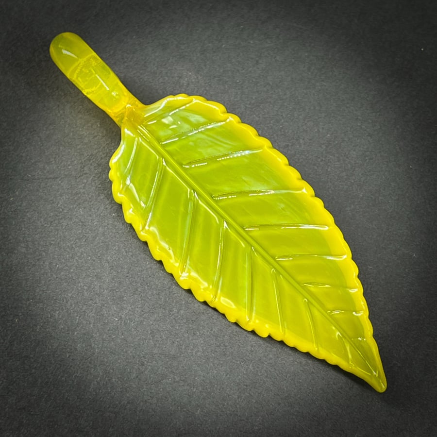 Image of Lemon Lime Leaf Pendant