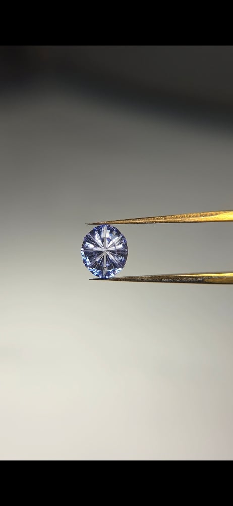 Image of Fantasy Oval Lab Sapphire 