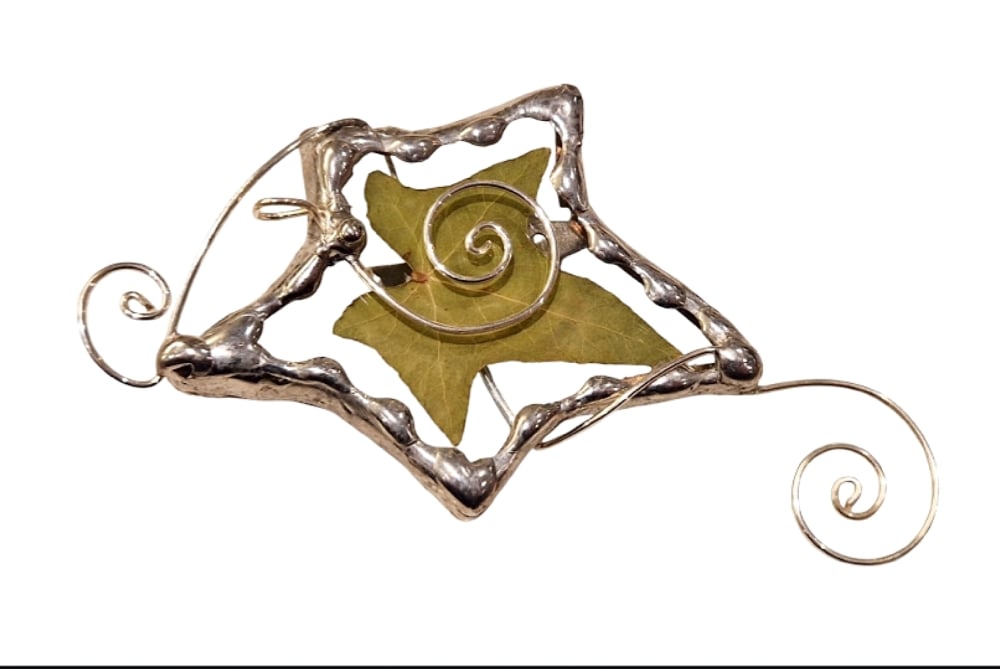Image of Real Ivy Leaf Elven Brooch