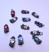 1055 Charms: Owls