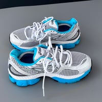 Image 4 of size: us8 uk6 eu39.5 cm25