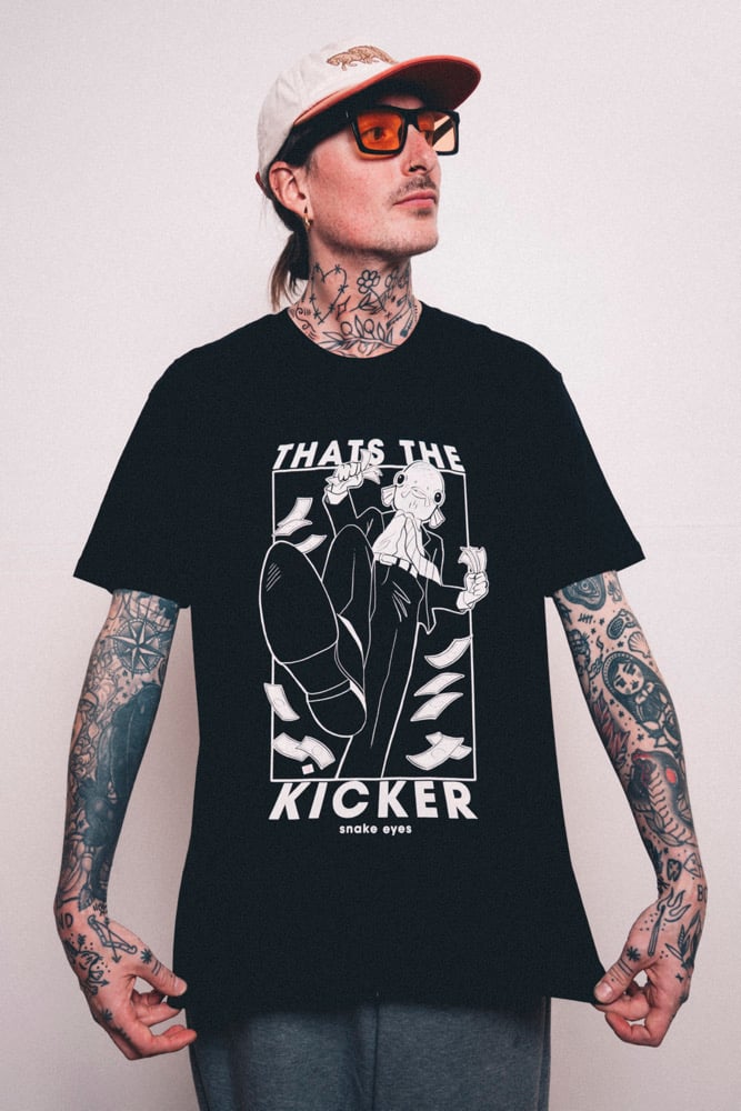 ‘the kicker’ t-shirt