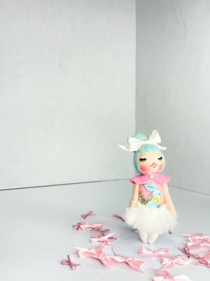 Image of  Cutie Collection Mini Doll #28