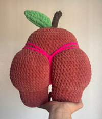 Image 5 of Small peach booty