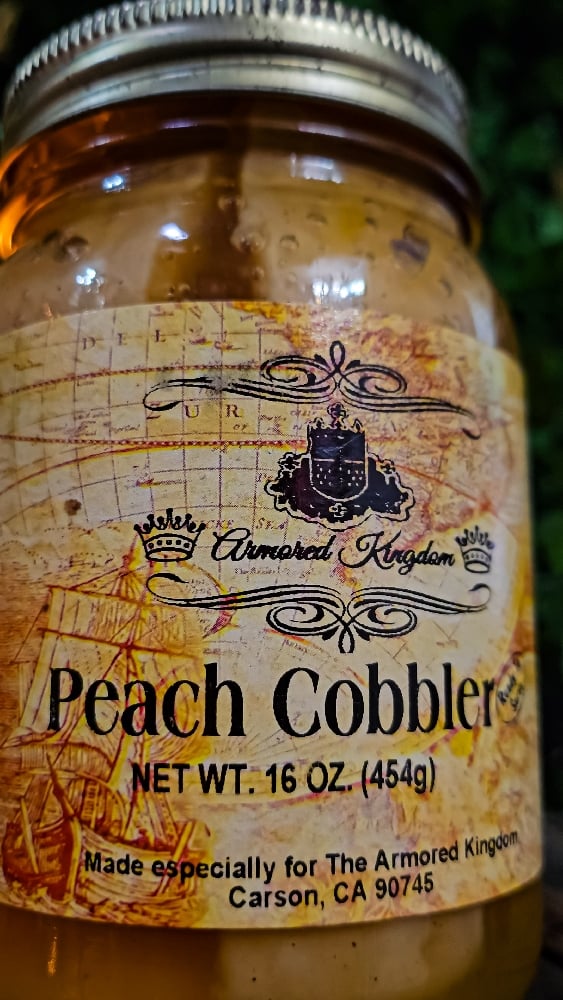 👑The Armored Kingdom Premium Peach Cobbler (16 OZ)🍑🥧