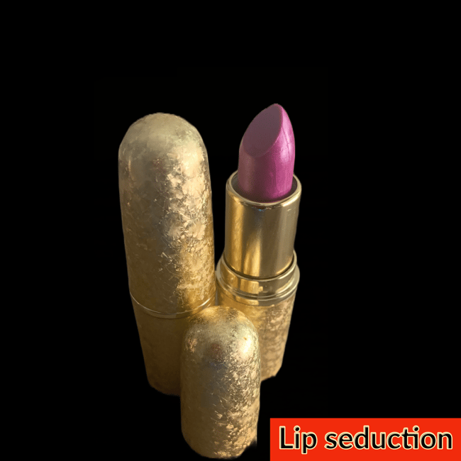 Lip seduction/ purple sunset