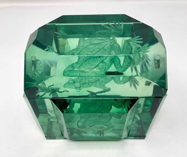 Image of Mini Victorian Lucite Box- Frogs