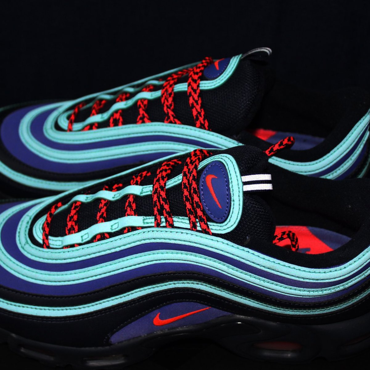 Air max plus 97 obsidian flash crimson online