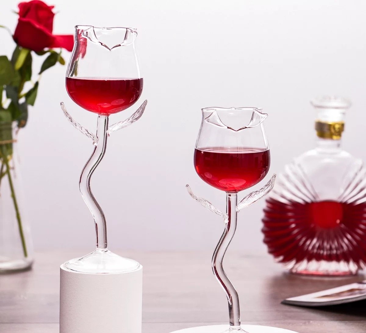 Image of rose wine glass set 