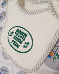 Born To Vote Sinn Féin baby bib.