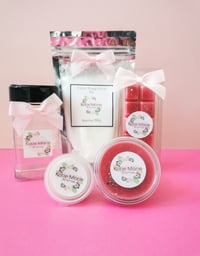 - Strawberry & lily -
