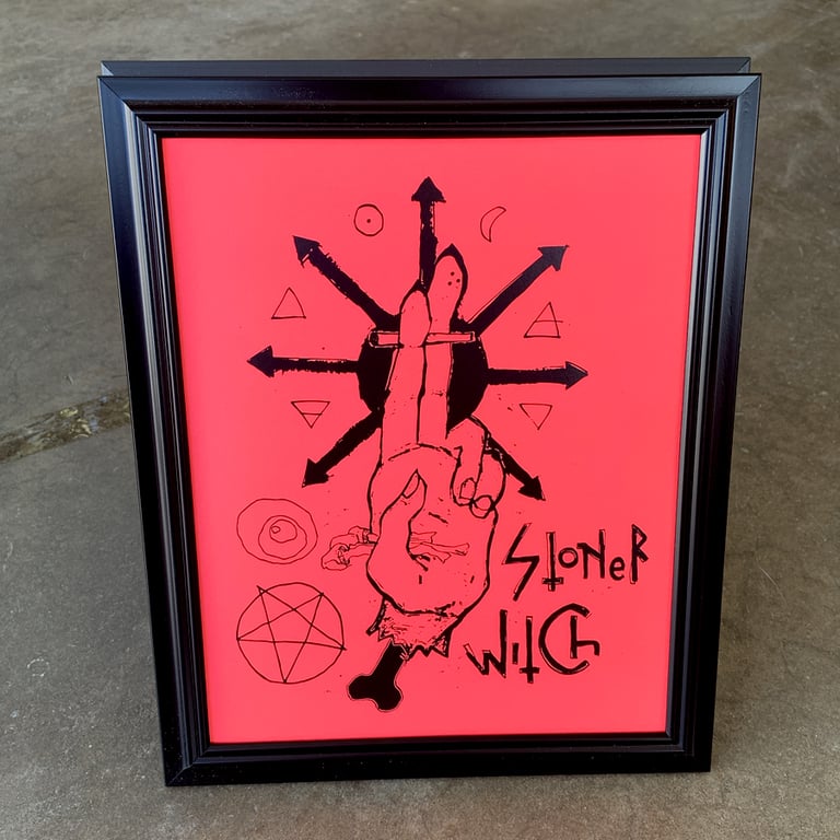 stoner witch one color  Image 4