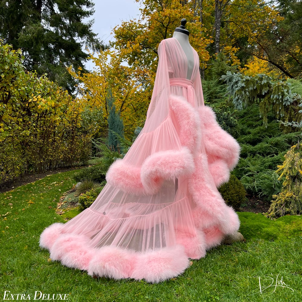 Image of Peachy "Cassandra" Dressing Gown 