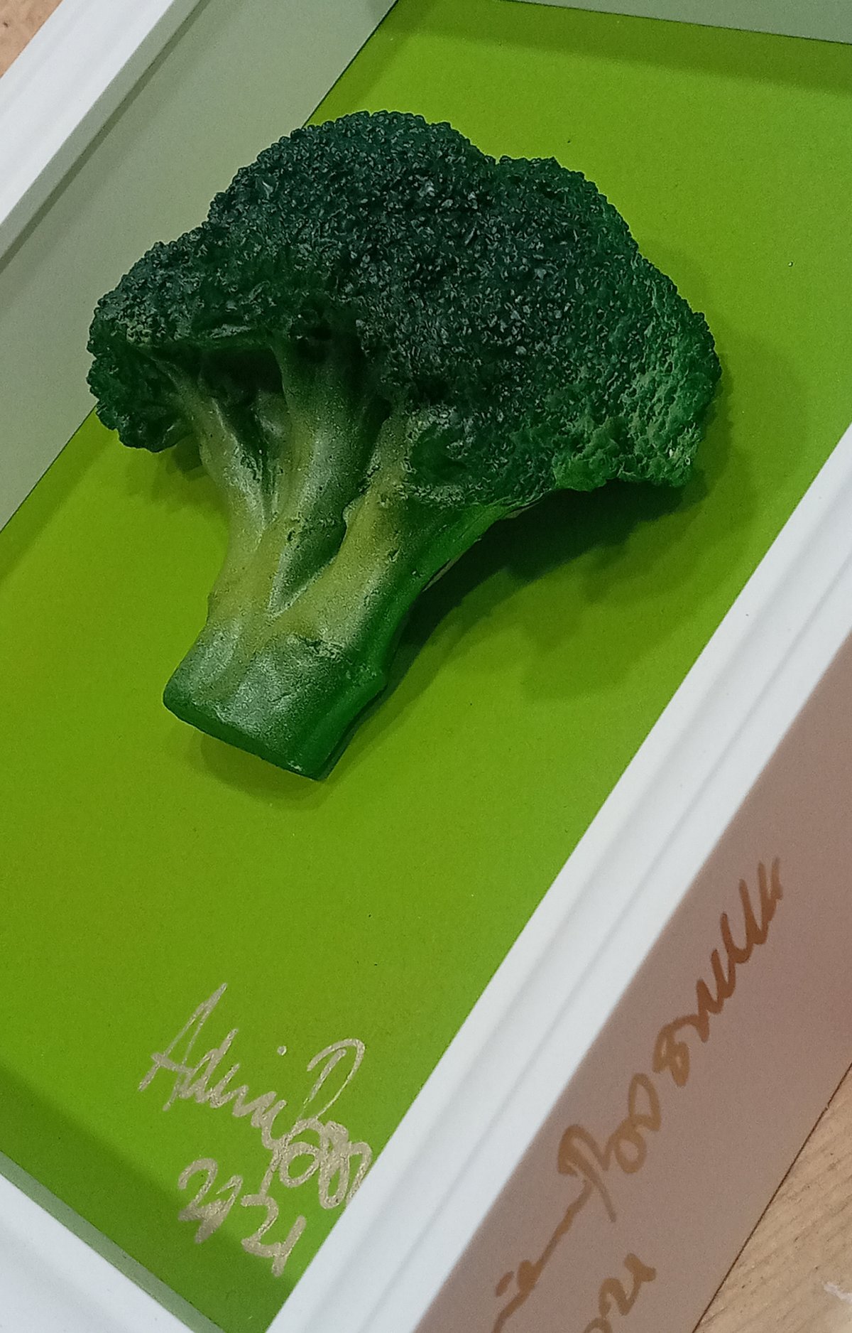 Image of BROCCOLI I (Deluxe)