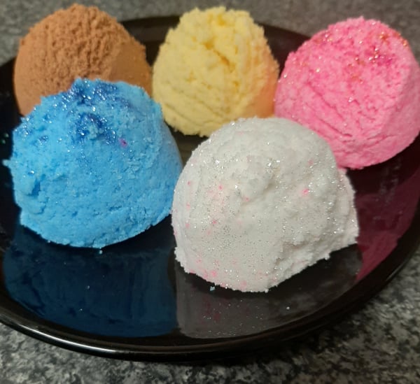 Image of Ice Cream Scoop BubbleBath - 3 Scoops