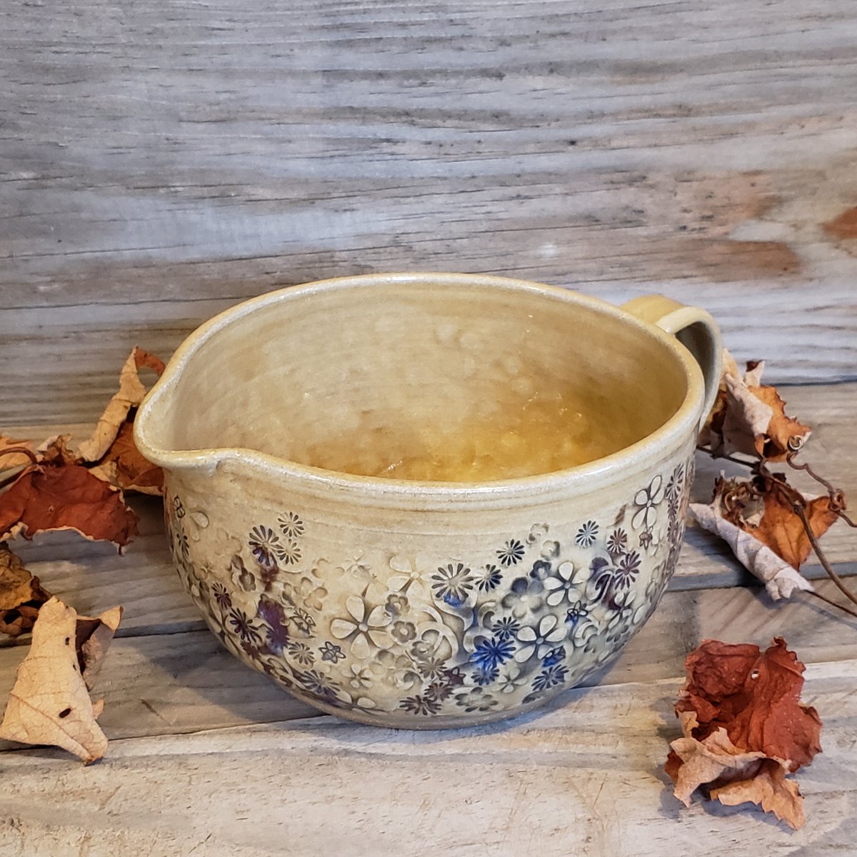 Image of Countertop-worthy Batter Bowl 3 cup: Mountain Flower Honey #1
