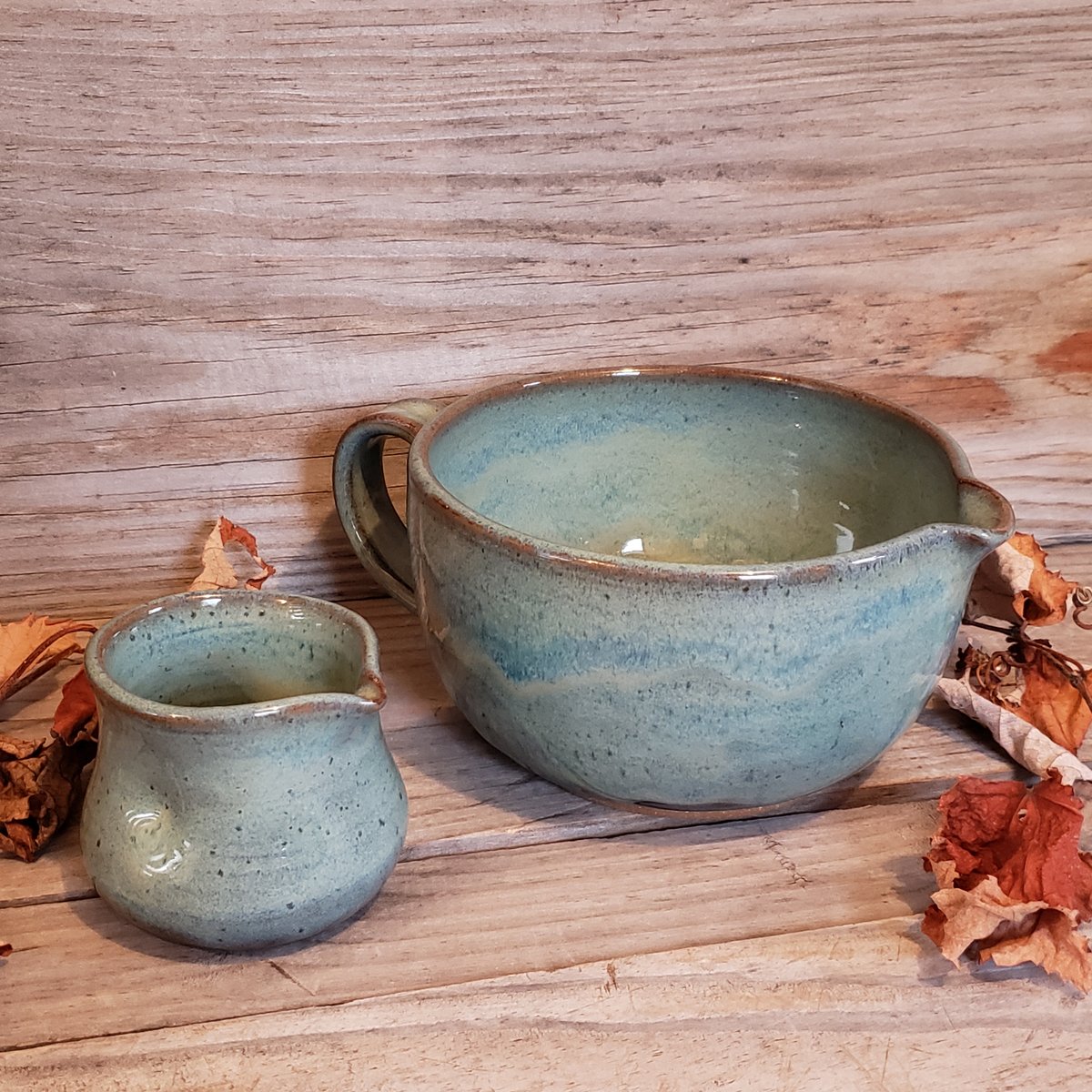 Image of Countertop-worthy Batter Bowl 4 cup with Chirpy Bird Pitcher: Glacial Waters (Turquoise)