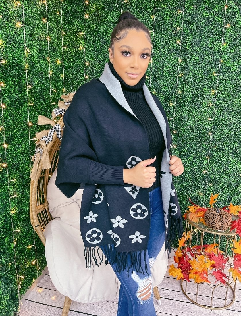 Luxury print Poncho (one size)