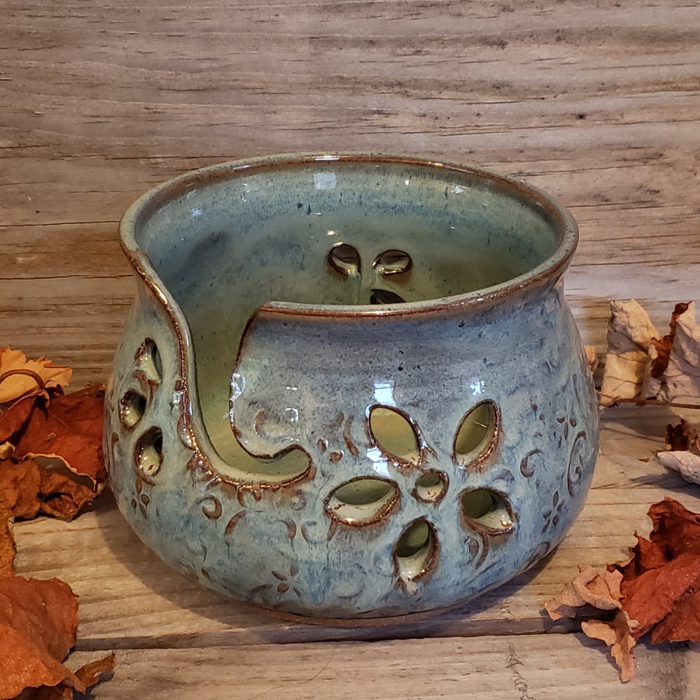 Image of Yarn Bowl for Your Wool, Textured with Daisies: Glacial Waters (Turquoise)