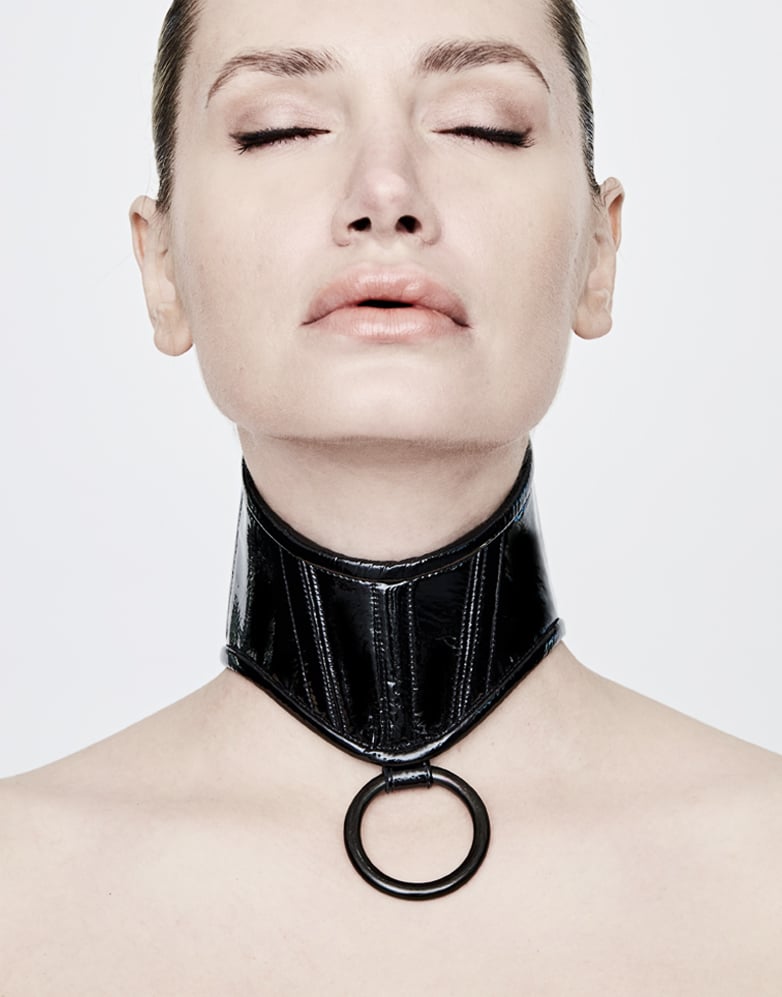 Image of CANICE - POSTURE COLLAR - PATENT LEATHER