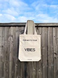 Image 1 of FOR ME IT’S YOUR VIBES  Crème 