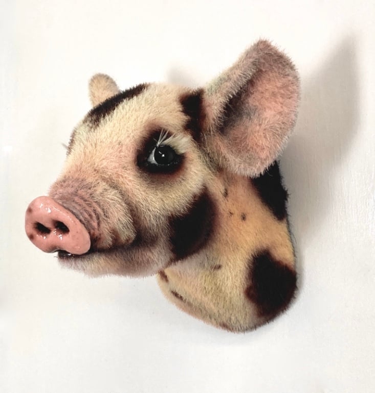 Image of Piglet Sculpture