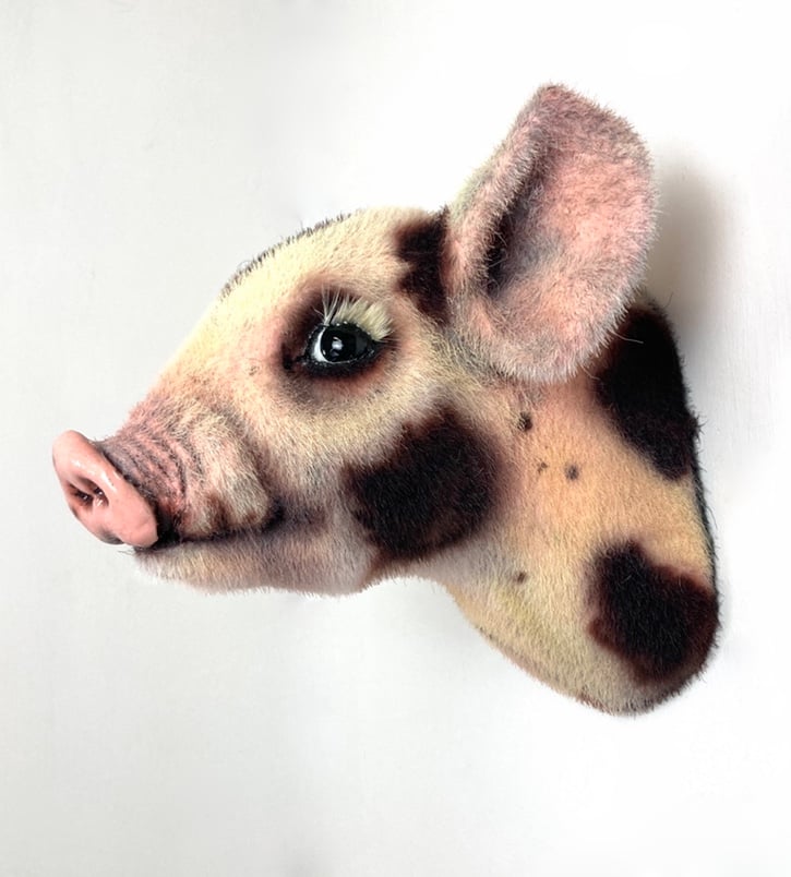 Image of Piglet Sculpture