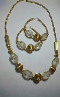 Image 1 of Beautie