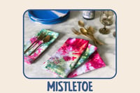 Image 2 of MISTLETOE NAPKIN SET