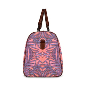 Image of Adonida Palm Fushia Weekender