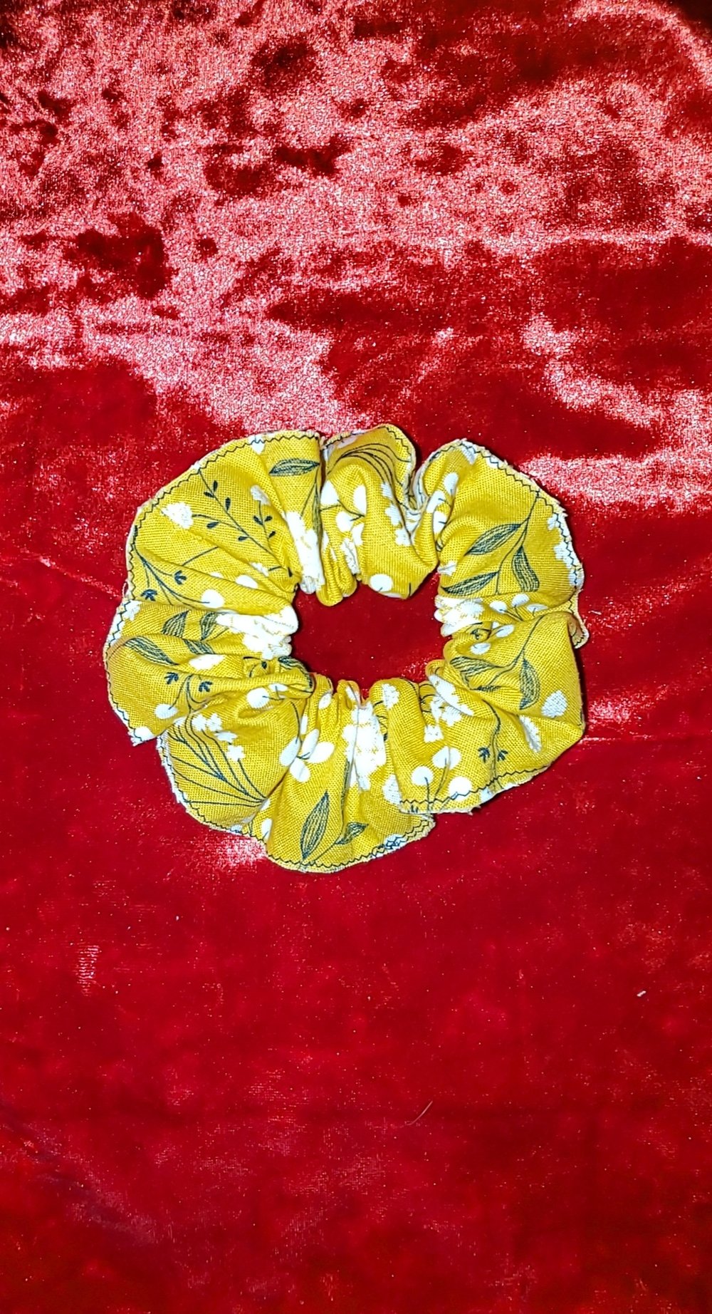 Image of Wildflower Scrunchie 