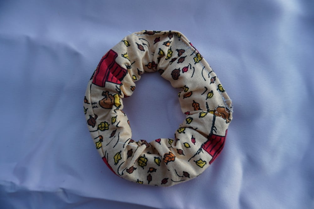 Image of Peanuts Thanksgiving Scrunchie/ Headband/ Mask 