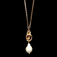 Image 2 of NUAGES BAROQUE Necklace Chain Petite with Pearl