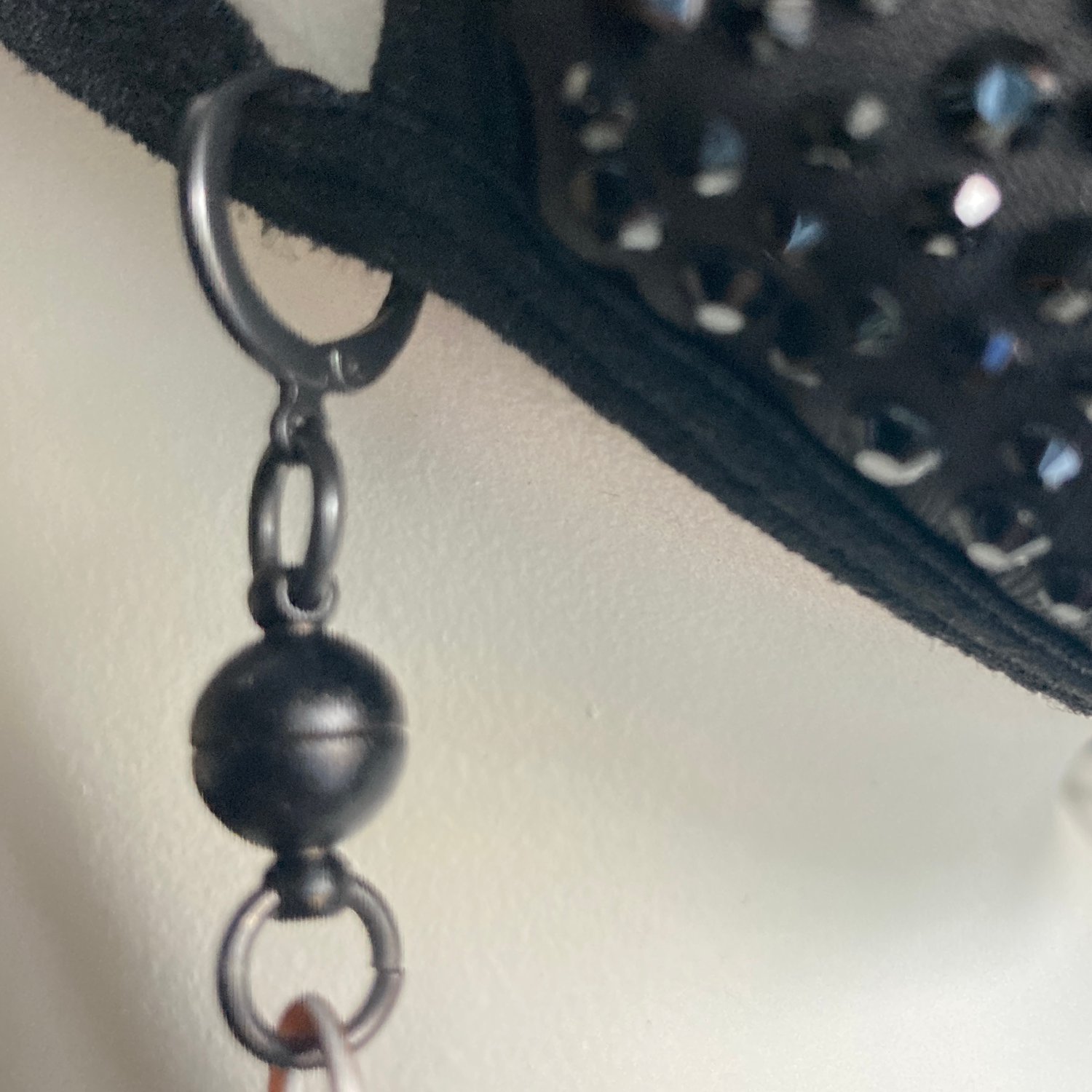 Image of  21.5" Matte Black & Gold Convertible Necklace/Eyeglass Chain w/Matte Black Ball Magnet Clasp