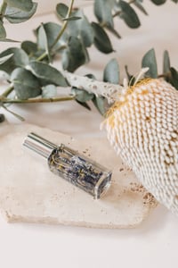 Image 2 of Dream - Natural Perfume