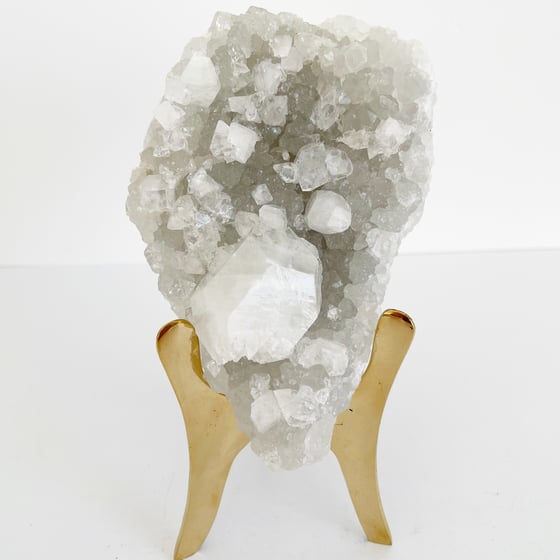 Image of Apophyllite no.183 + Brass Stand