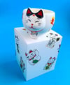 LUCKY CAT CANDLE 