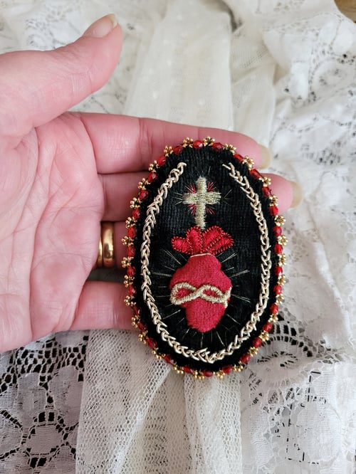 Image of Broche EX VOTO " Hold on my heart "
