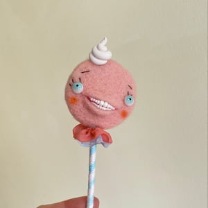 Image of Lollipop Surrealist Sucker in Strawberry