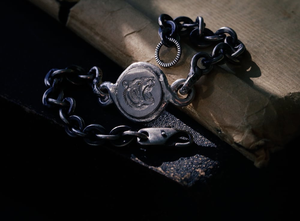 Image of Grizzly Bracelet 