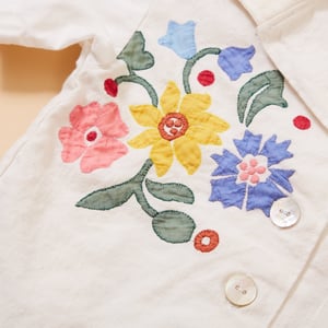 Image of Appliqué Bowling Shirt - Blue Flower Collar 