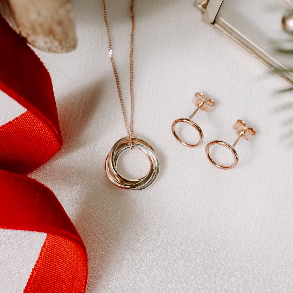 Image of 9ct Rose Gold & Silver interlinked collection
