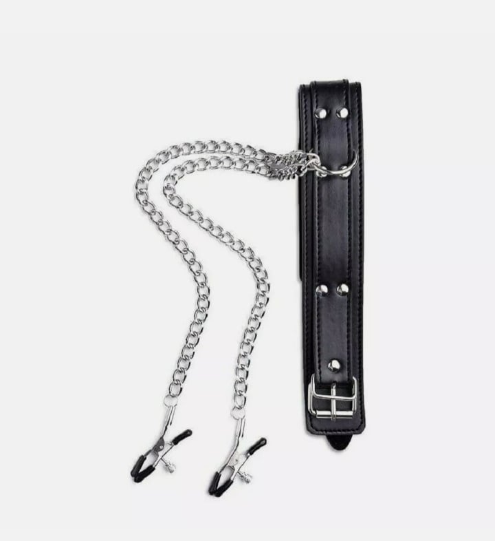COLLAR WITH NIPPLE CLAMPS