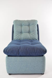 Image 4 of Chauffeuse bicolore bleue