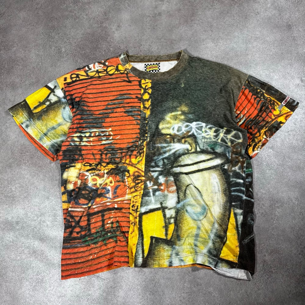 Image of 2000s Energie Graffiti T-shirt, Size Large