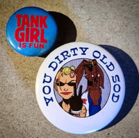 Image 3 of Collector's item - TANK GIRL POSTER MAGAZINE #16 - with bonus badges!