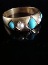 VICTORIAN 18CT YELLOW GOLD TURQUOISE AND PEARL THICK GYPSY 5 STONE RING