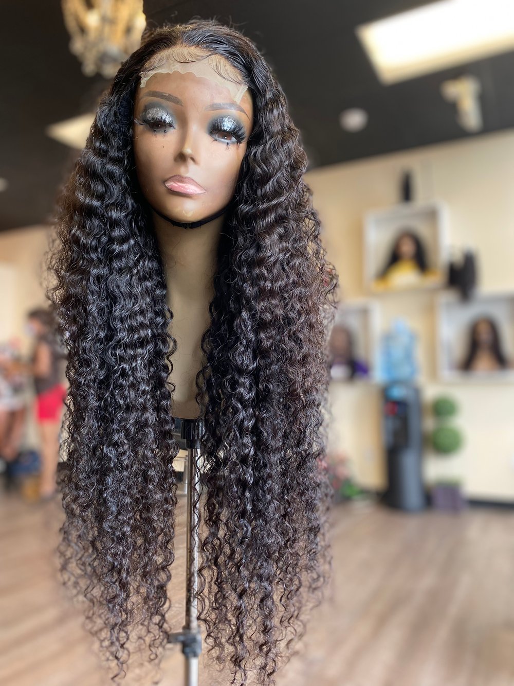 GLUELESS wavy LACE CLOSURE wig (deepwave or Italian curl)