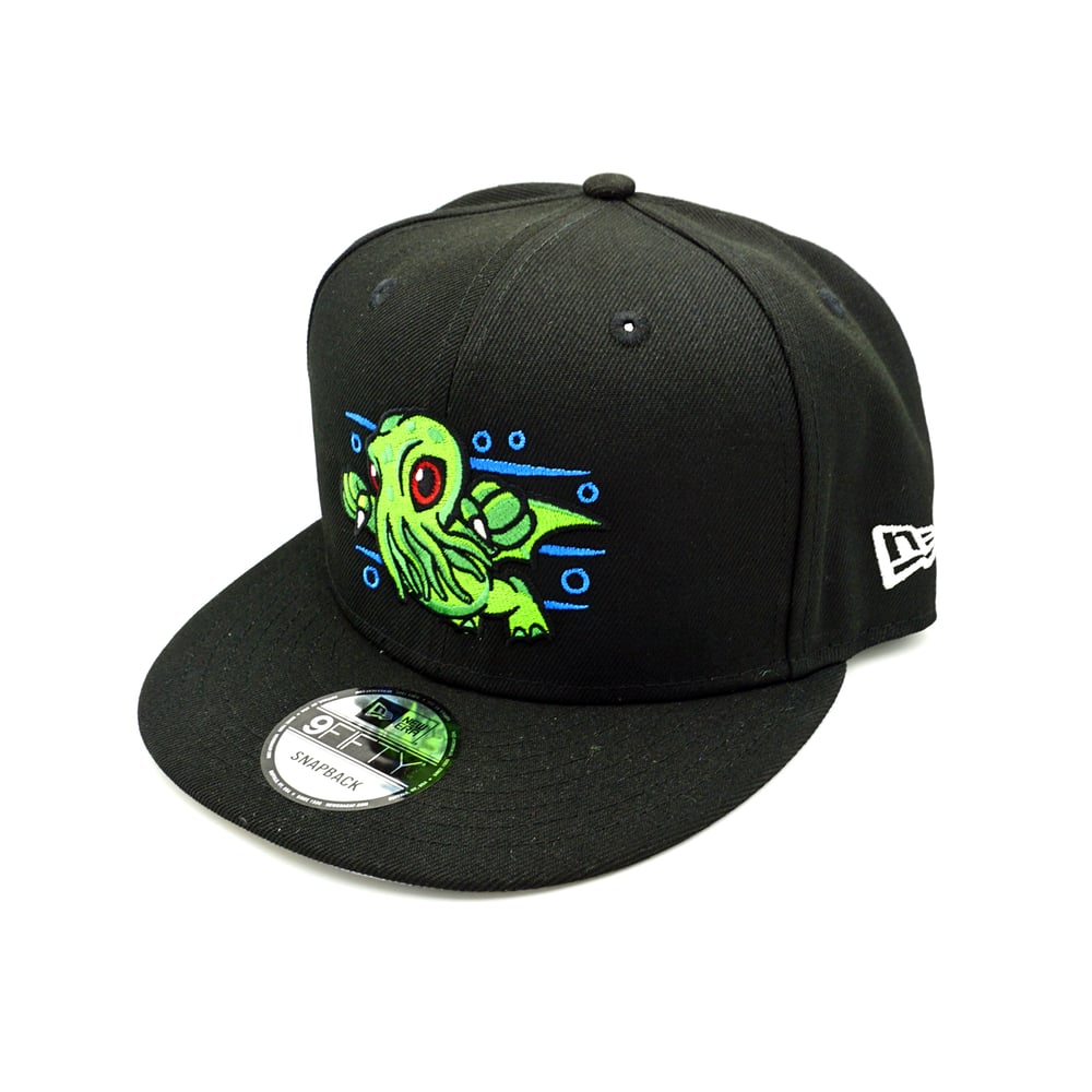 Cthulhu Swims Snap Back cap