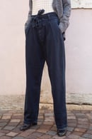 Image 2 of JEANS CON CINTURA 